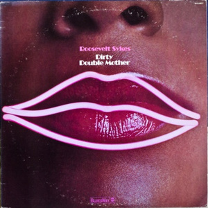 欧美大胆性爱视频
